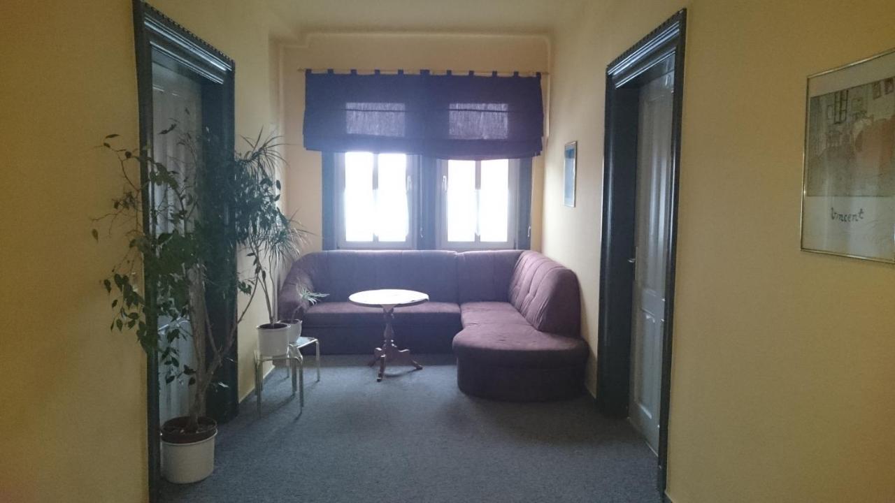 Gaststaette Und Pension Felsenthal Tabarz Exteriör bild