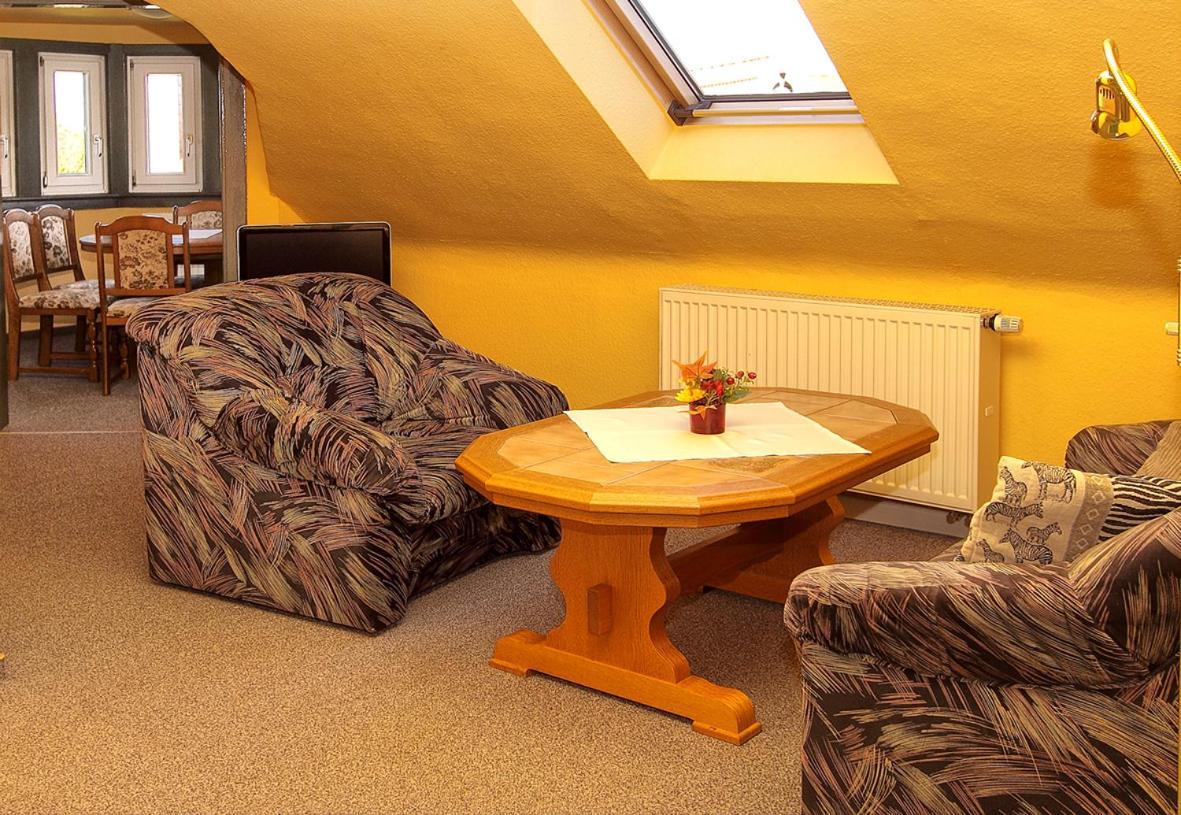 Gaststaette Und Pension Felsenthal Tabarz Rum bild